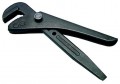 FOOTPRINT 698W LOOSE BOLT PIPE WRENCH 12IN �19.38 Footprint 698w Loose Bolt Pipe Wrench 12inthis Traditional Plumbers Tool Is An All Purpose Wrench Which Grips The Workpiece Tighter As More Pressure Is Exerted With A Conventional Loose Bolt Adjustmen